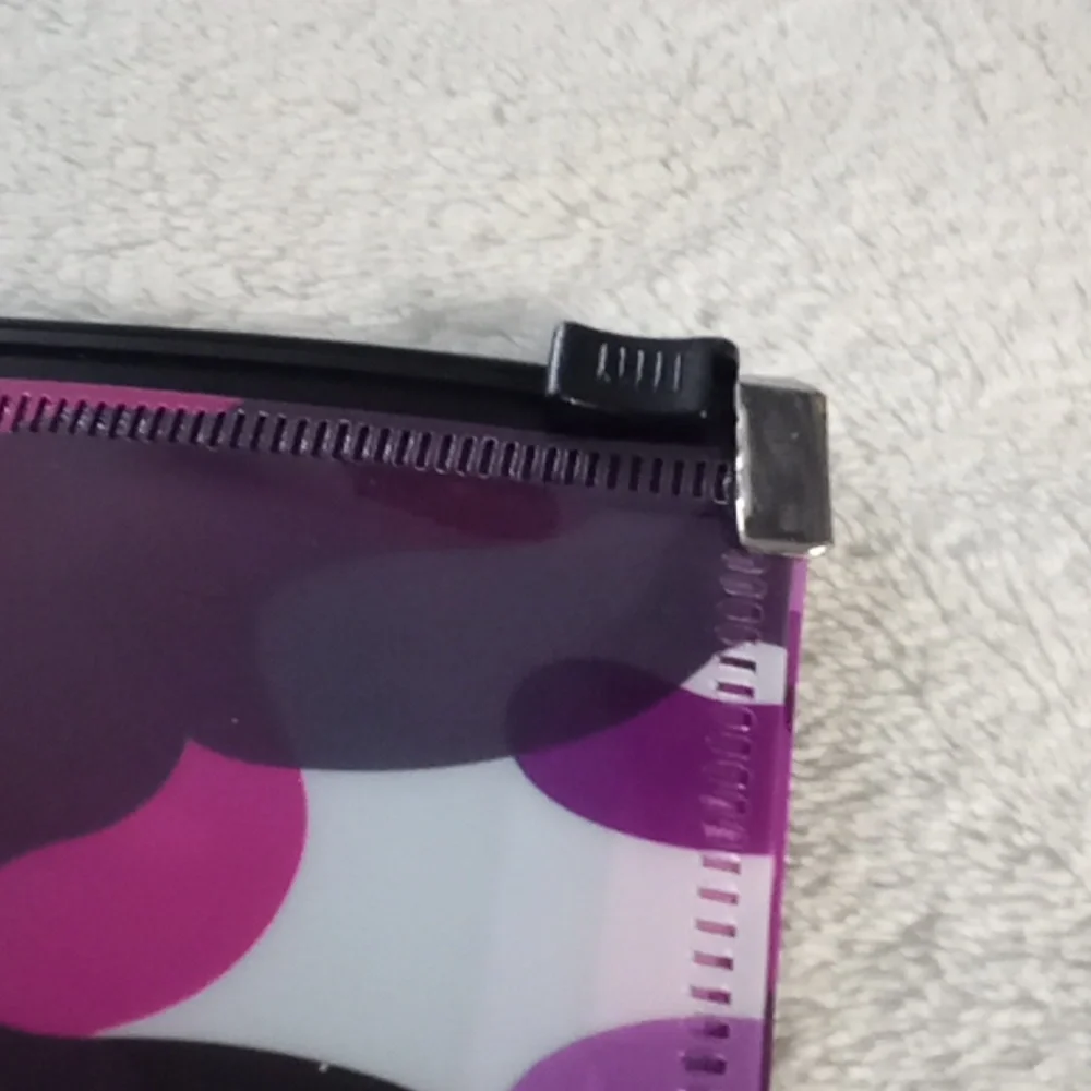 STAPLES CAMO POLY SLIDE ENVELOPES! NEW!! BUNDLE OF 10